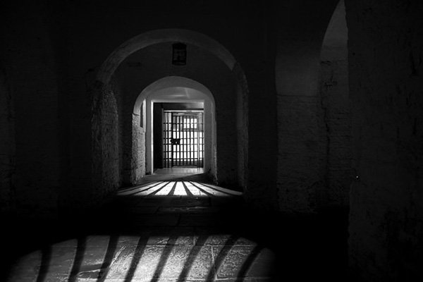 Prison Cell Escape Room